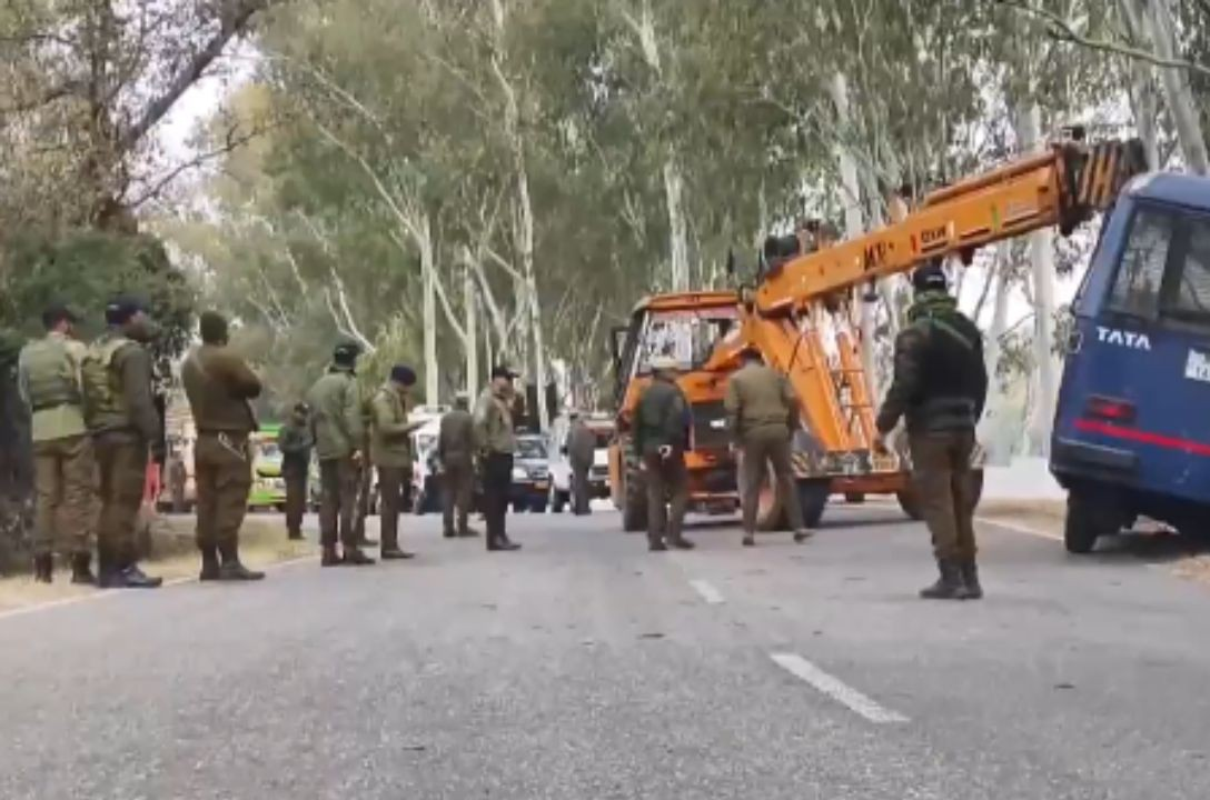 Two Policeman found Dead